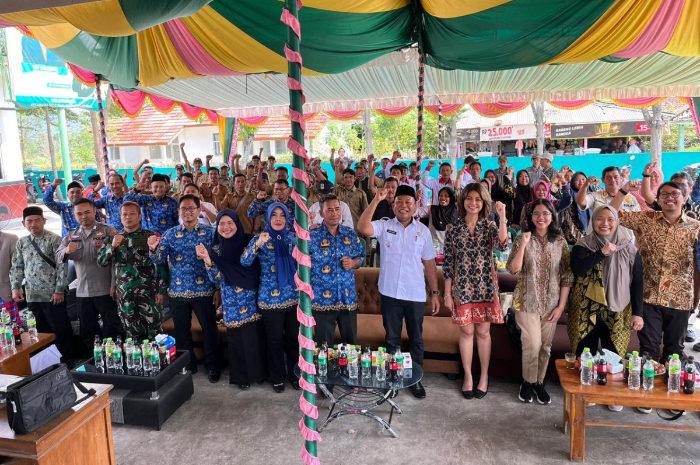 Coca-Cola Europacific Partners Indonesia (CCEP Indonesia) mengembangkan program WASH+, yang menggabungkan solusi inovatif untuk air dan sanitasi.