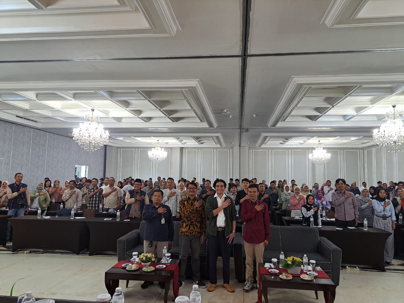 Raker Sosialisasi Pendidikan Pemilih dan Partisipasi Masyarakat pada Pemilihan Kepala Daerah serentak yang digelar KPU Kota Bogor Selasa (23/7/2024).
