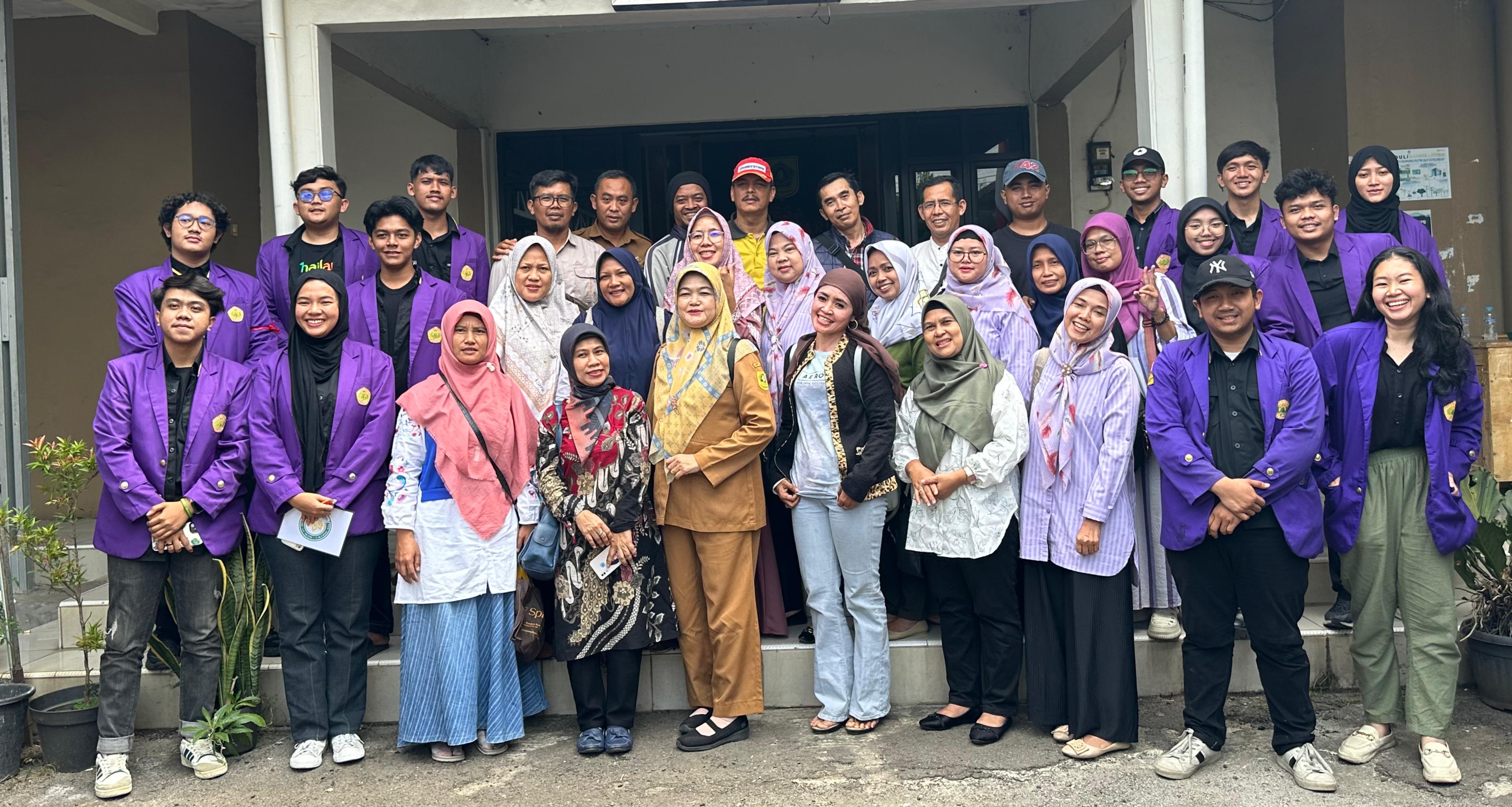 Tim PPK Ormawa HIPMI Unpak Bogor Gelar Bimtek di Desa Puspasari