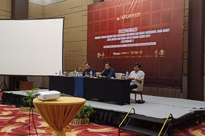 KPU telah menyelesaikan pencocokan dan penelitian (Coklit) data pemilih, dan sejak 24 Juni 2024, sebanyak 14.548 petugas pemutakhiran data pemilih (Pantarlih) ditugaskan.