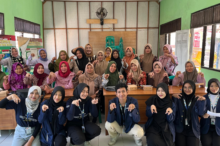 Mahasiswa Kuliah Kerja Nyata Tematik (KKN-T) IPB University melakukan terobosan magi warga Desa Ngraho, Blora, Jawa Tengah.