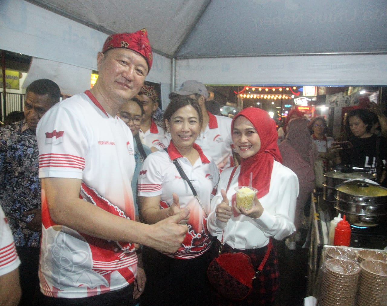 Kegiatan Surken Street Food Festival dalam rangka memeriahkan Festival Merah Putih(FMP) di Jalan Suryakencana, Kota Bogor, Jumat (2/8/2024).