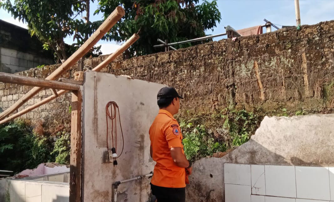 Terdampak Gempa Kota Bogor, Rumah di Ciomas Rusak
