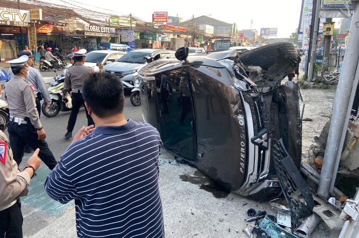Kondisi Pajero yang mengalami kecelakaan di Jalan KS Tubun, Kota Bogor, Selasa (6/8/2024).