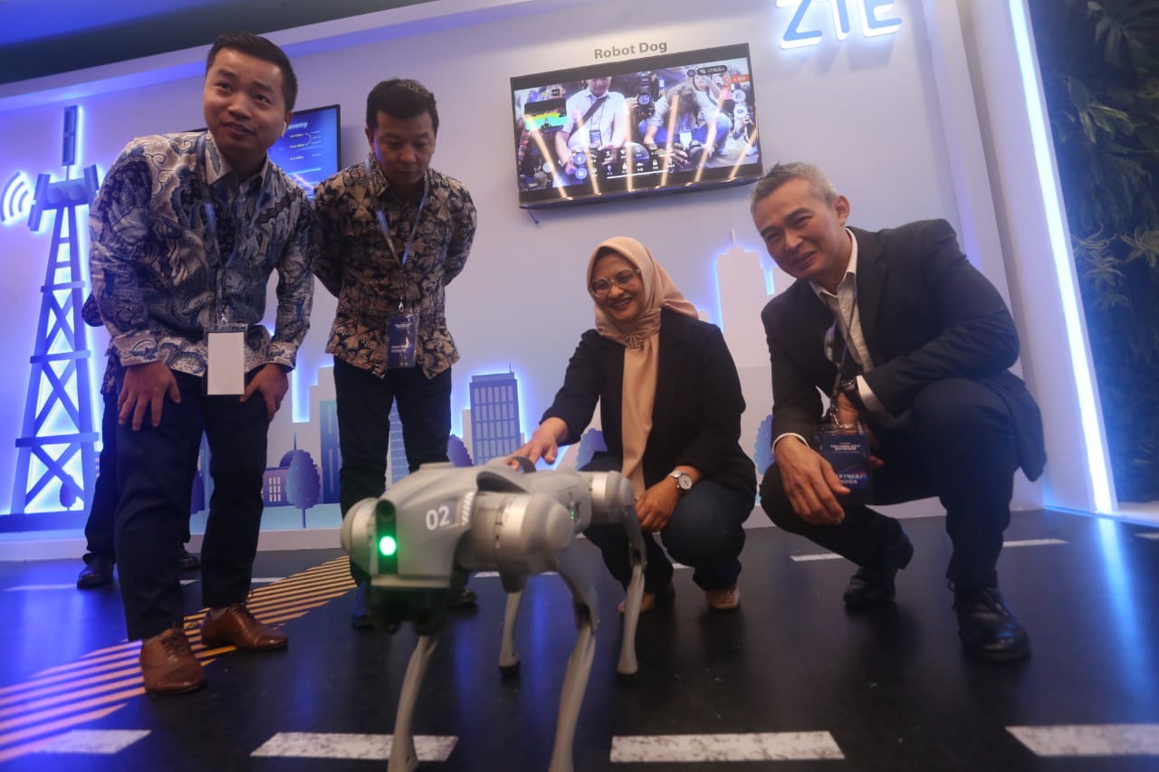 Technology Days 2024 selama dua hari di XL Axiata Tower di Jakarta.