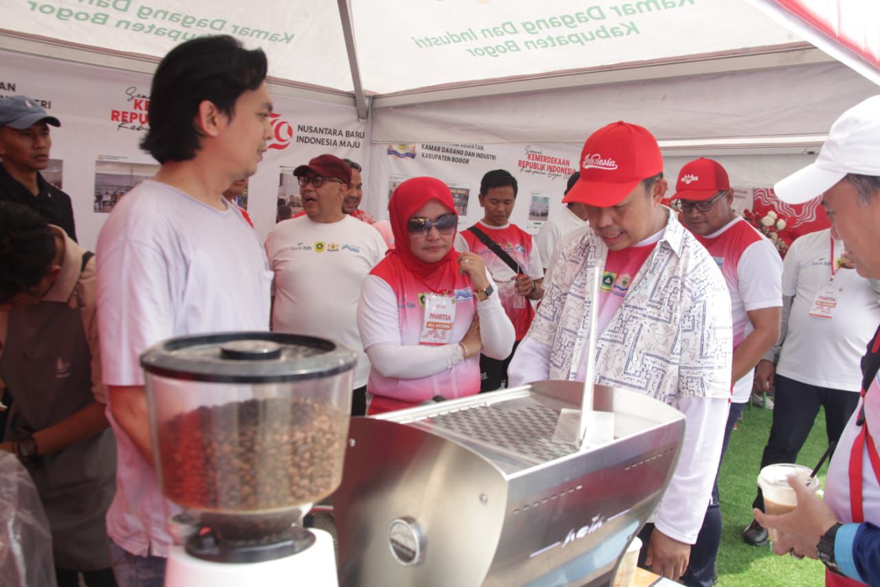 Semarak Kemerdekaan di Kabupaten Bogor, UMKM ikut meriahkan dengan buka tenan di Pakansari.