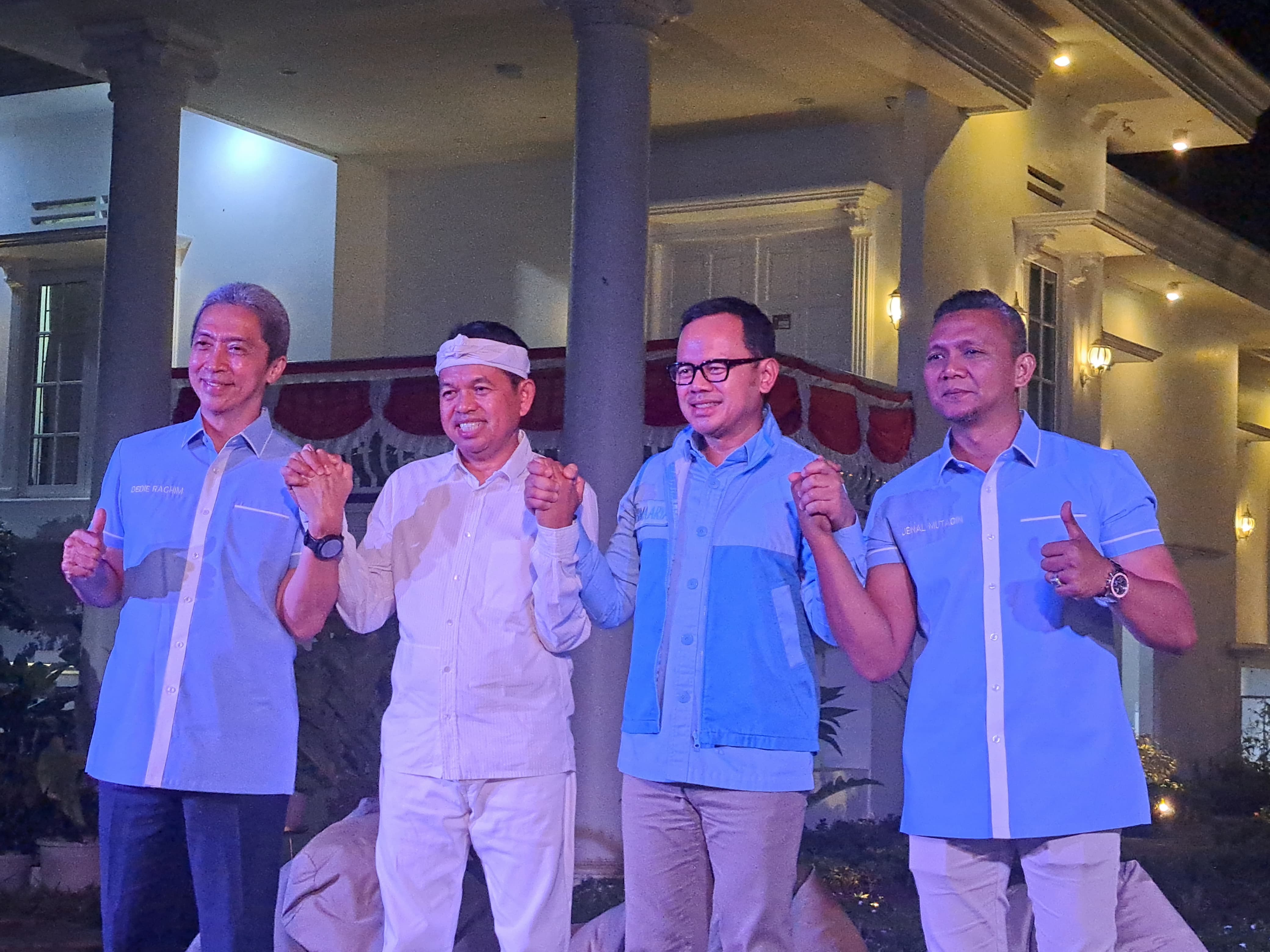 Dedi Mulyadi saat menyambangi kediaman Mantan Wali Kota Bogor, Bima Arya pada Kamis (15/8/2024) malam.