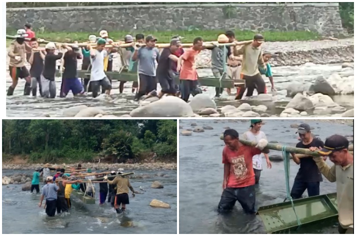 Warga di Jasingan bahu-membahu membangun jembatan rawayan tanpa menggunakan APBD.