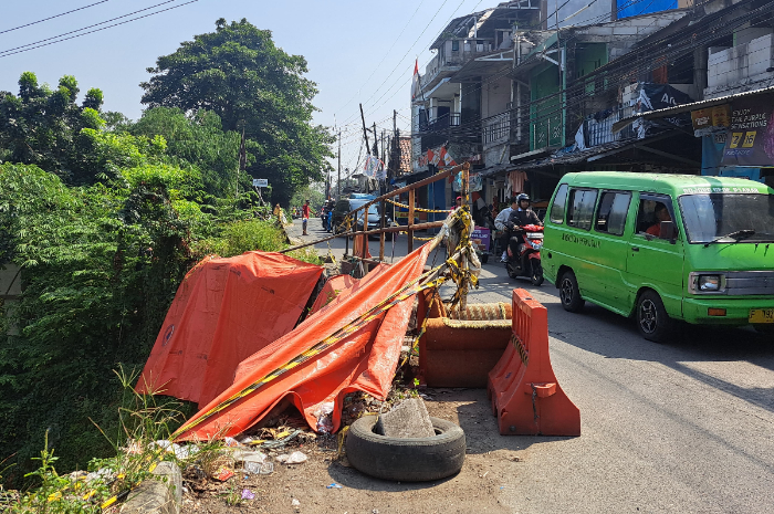 Kondisi terkini longsor di Jembatan Dua Cilebut, Kota Bogor.