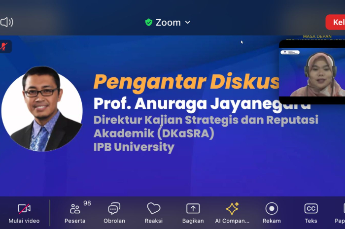 Diskusi DKaSRA IPB University yang membahas tentang, tantangan dan peluang technosociopreneurship dalam meningkatkan kualitas layanan kesehatan di Indonesia.