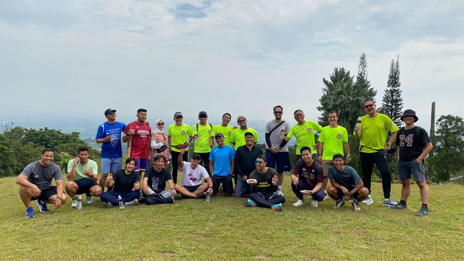 Komunitas bola basket Kota Bogor, LNC mengadakan kegiatan jalan sehat. (IST)