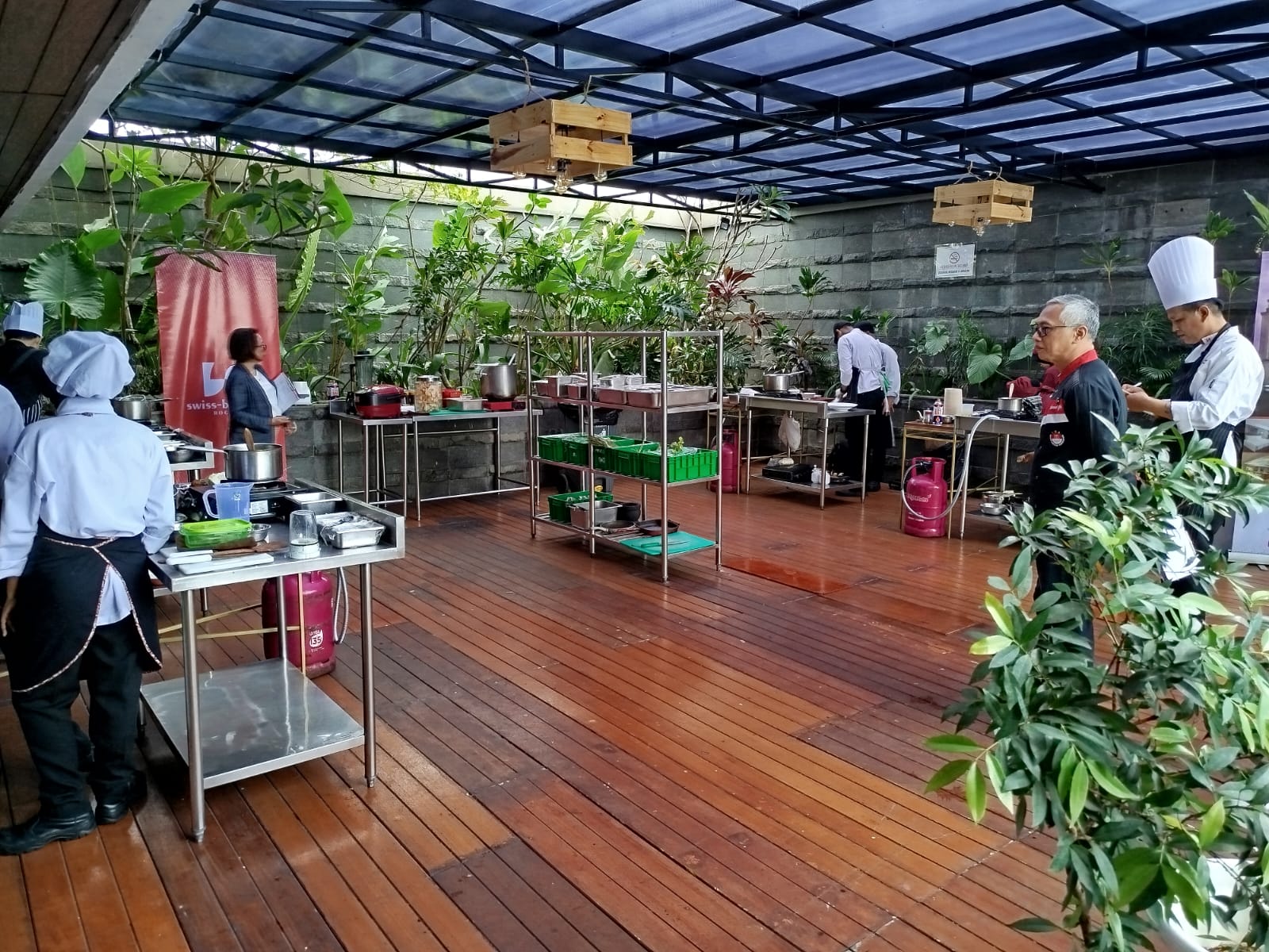 Suasana lokasi lomba masak Soto Nusantara di Swiss Belhotel Bogor.