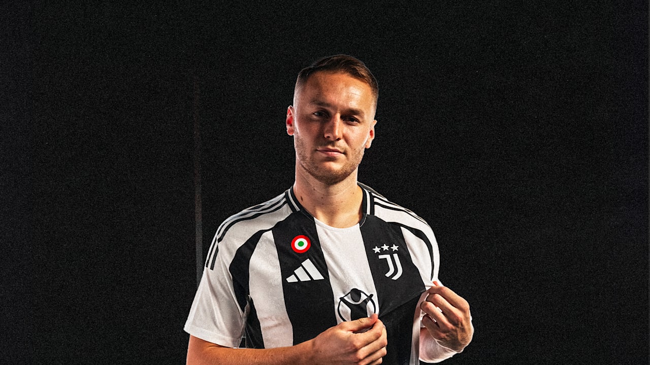 Teun Koopmeiners resmi jadi pemain Juventus. (juventus.com)