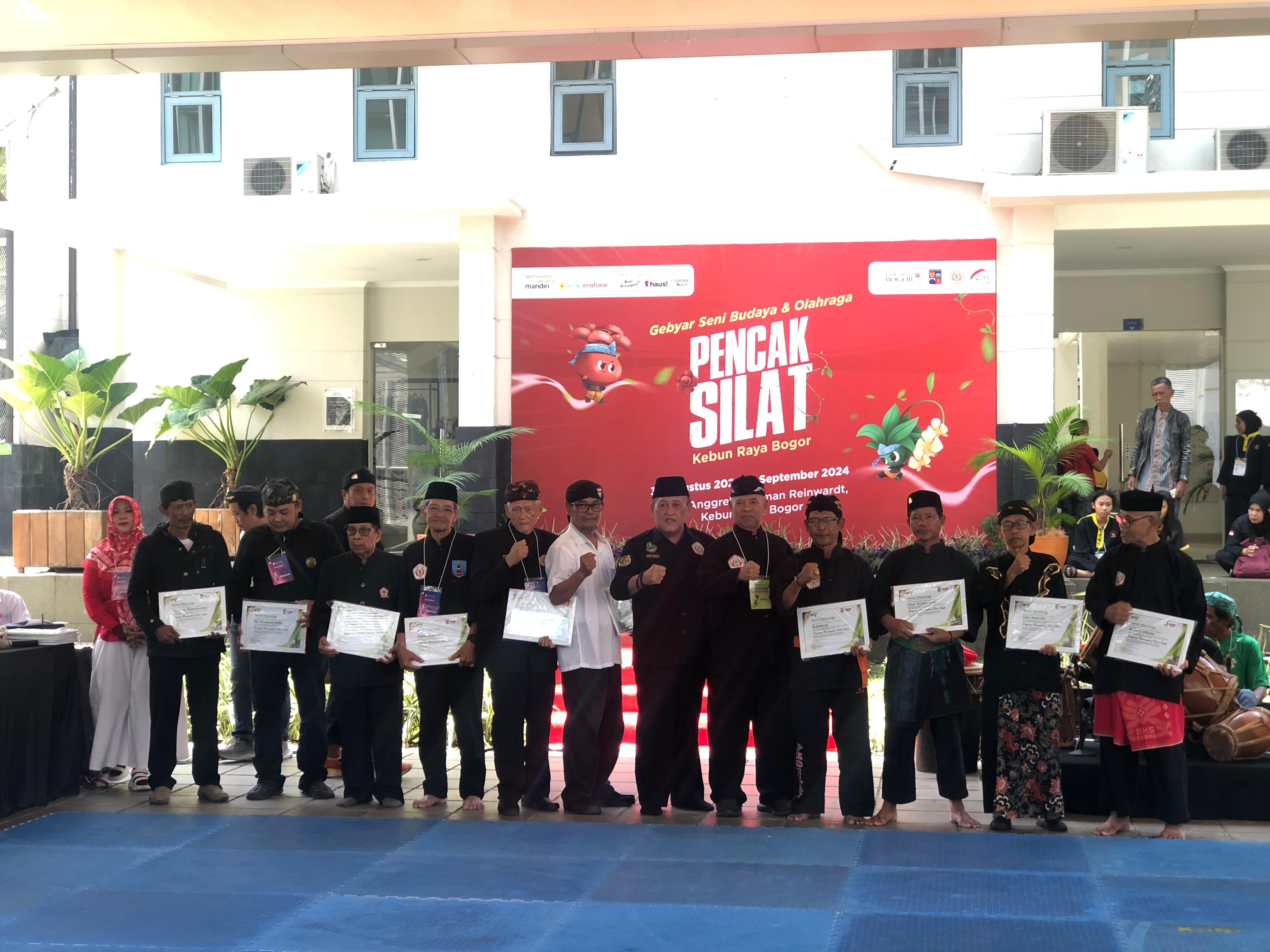 IPSI Kota Bogor, menggelar Gebyar Seni Budaya dan Olahraga Pencak Silat di Kebun Raya Bogor, Jumat (30/8/2024).