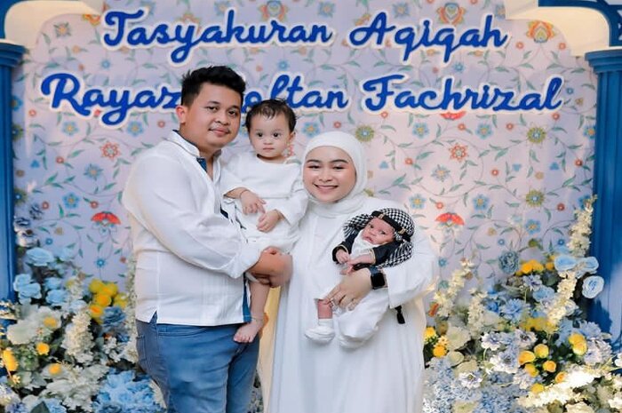Keponakan Ayu Ting-Ting, anak adiknya Syifa Nuraini meninggal dunia.