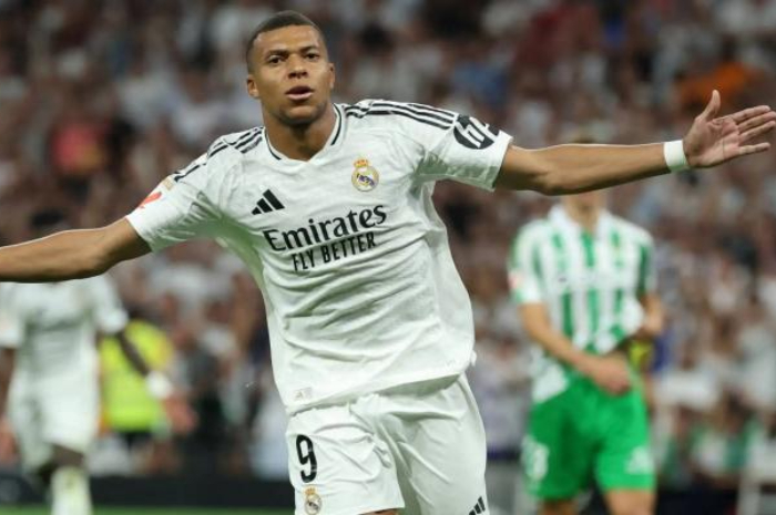 Selebrasi Kylian Mbappe usai menjebol gawang Real Betis