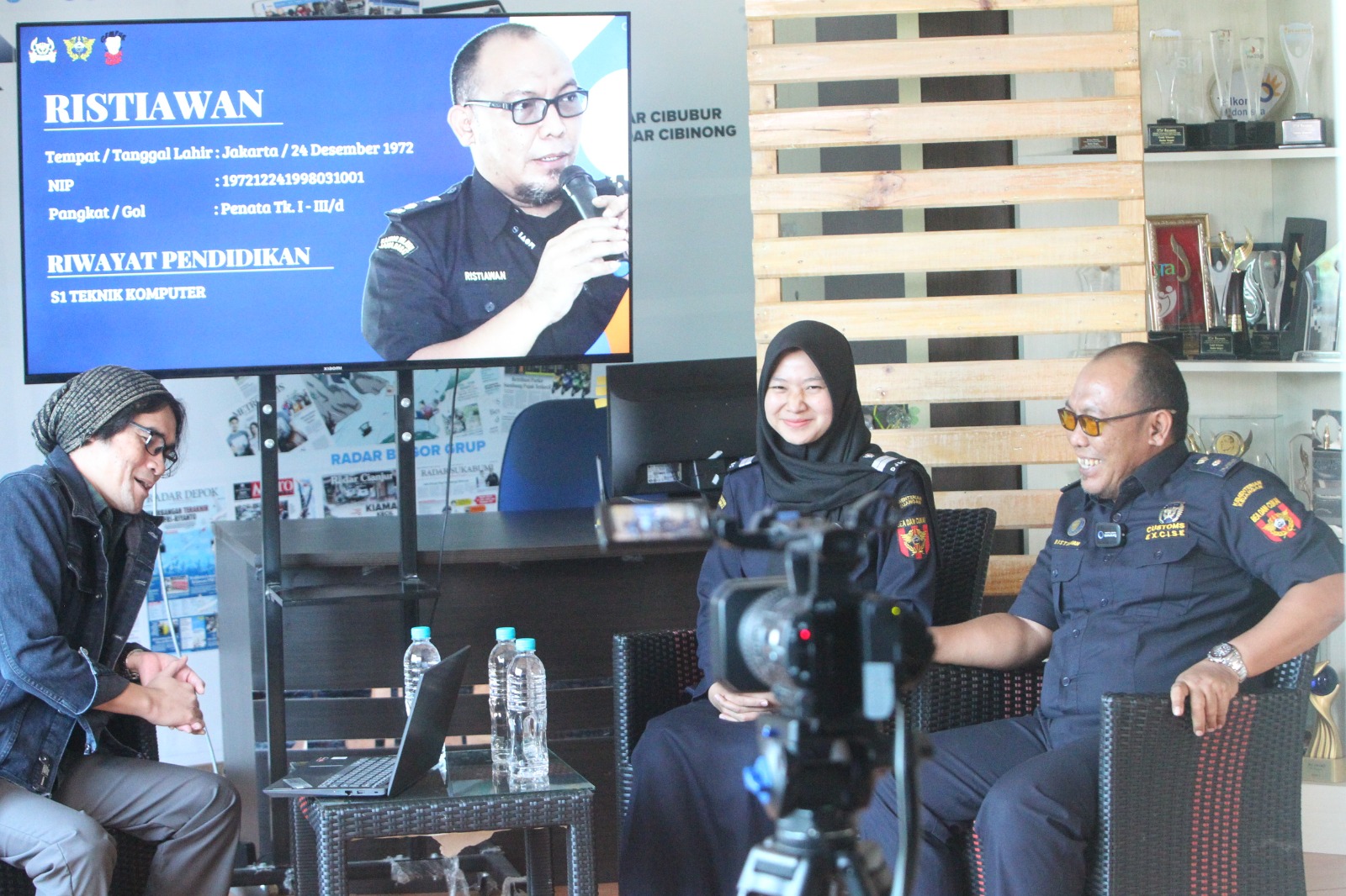 Podcast Bea Cukai Bogor di Graha Pena.