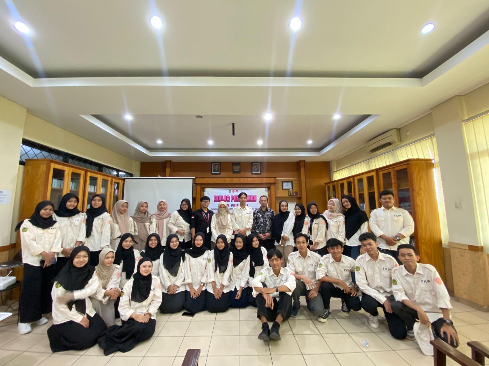 BEM FKIP UIKA Ajak Disdik Kota Bogor Bahas 3 Isu Pendidikan Ini