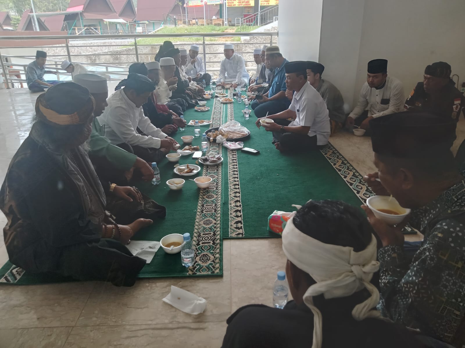 Tradisi Rebo Wekasan Jadi Agenda Tahunan di Rest Area Gunung Mas Puncak Bogor
