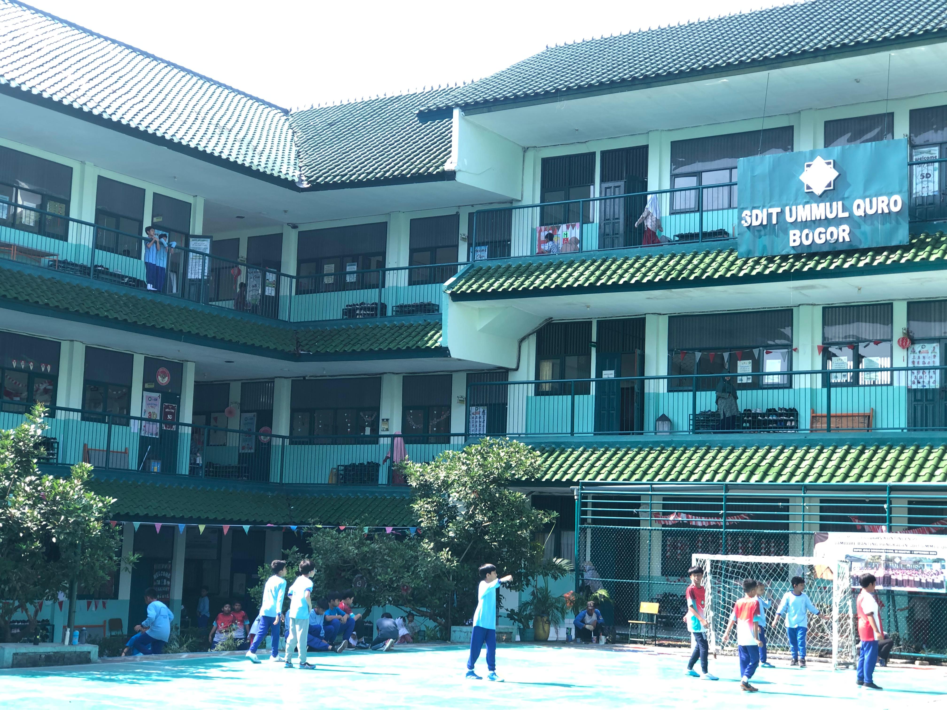 SDIT Ummul Quro, sekolah yang saat ini resmi menyandang gelar Adiwiyata.