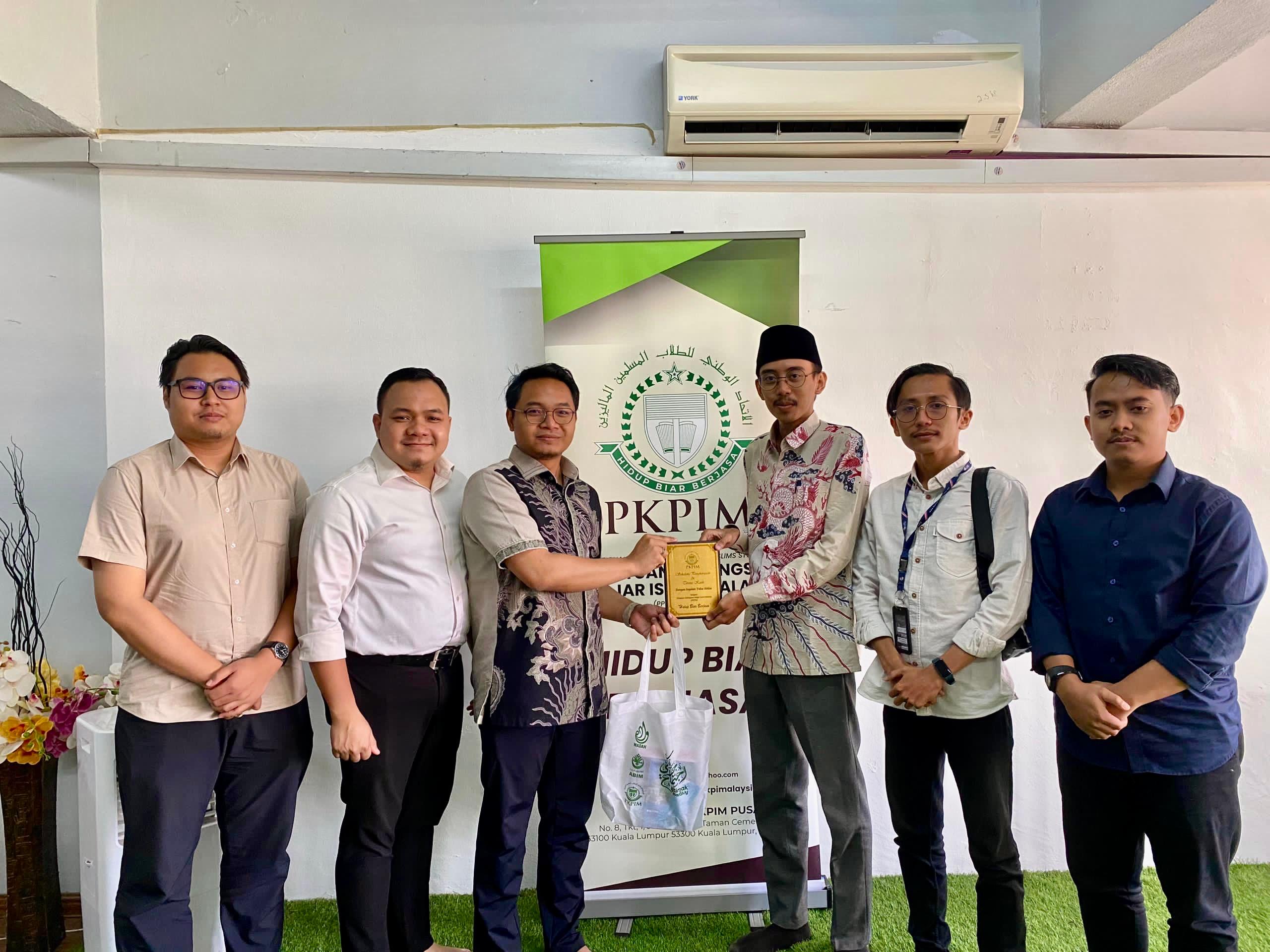 Pengurus Besar Serikat Mahasiswa Muslimin Indonesia (PB Semmi) menjalin kerja sama internasional dengan 2 Organisasi Mahasiswa di Kuala Lumpur, Malaysia.