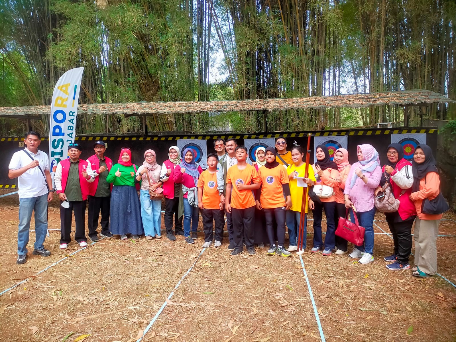Pegiat olahraga sumpitan Kota Bogor dalam olahraga tradisional (Ortrad) antar-pelajar tingkat Jawa Barat 2024. (IST)