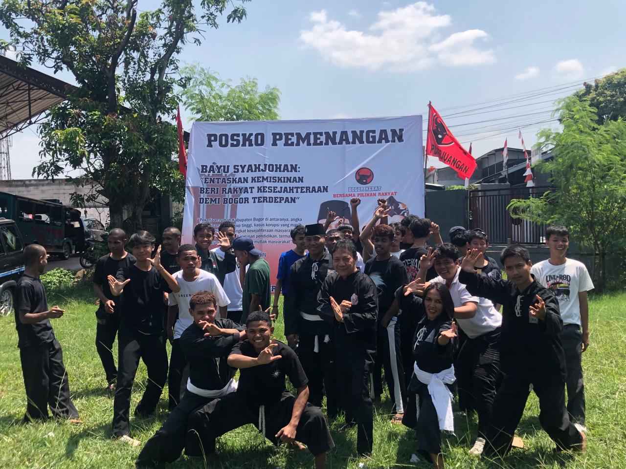 Perguruan Pencak Silat PSHT mendeklarasikan dukungannya kepada Calon Bupati Bogor, Bayu Syahjohan - Musyafaur Rahman di Pilbup Bogor 2024.