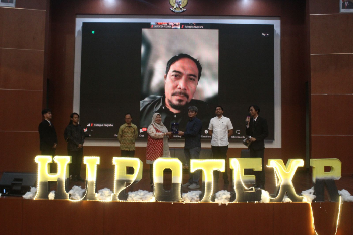 Pembukaan kegiatan Hipotex-R yang ke-21 di Auditorium FEM IPB University.