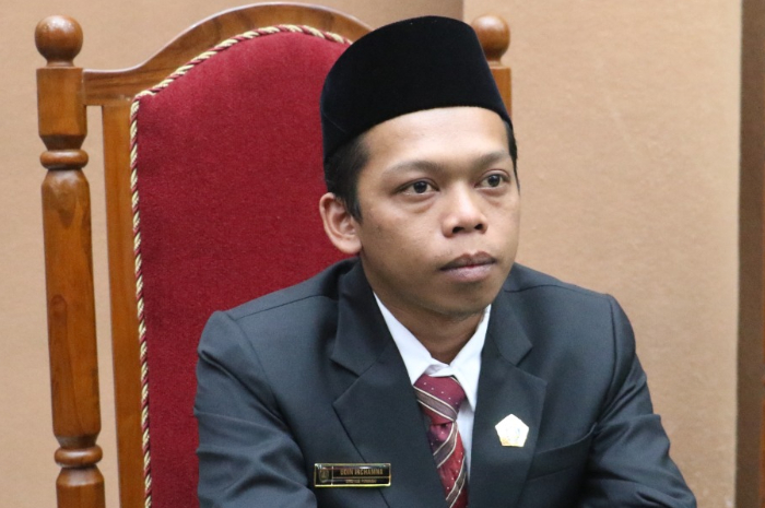 Udin Irchamna menjadi Anggota DPRD Ponorogo hanya dengan modal 78 suara.