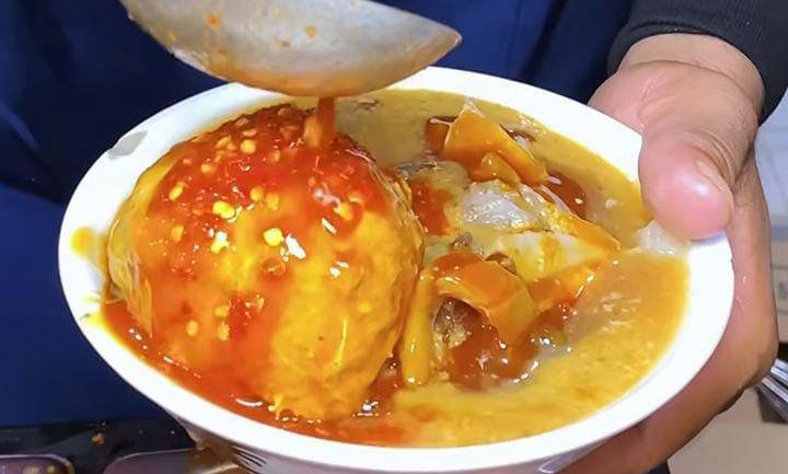 Cobain bakso Cirawang Si Misdasem, yang buka cabang di Jalan A. Yani, Kota Bogor.