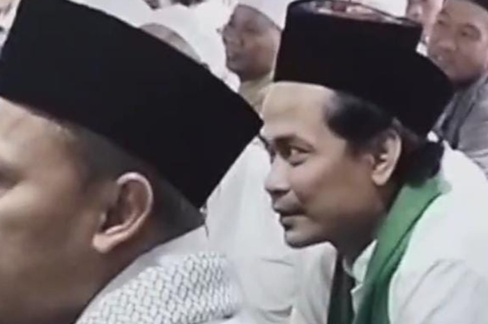 Calon Wakil Bupati Bogor, Musyafaur Rahman saat menghadiri kegiatan Maulid Nabi di Pondok Pesantren Al-Aziziyy, Cileungsi, Kabupaten Bogor