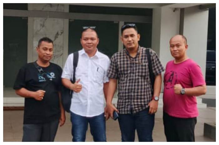 Kuasa hukum E, S, dan K, pegawai Pemkab Bogor, Banggua Togu Tambunan melapor ke Polres Bogor terkait kasus dugaan penipuan perizinan Warpat.