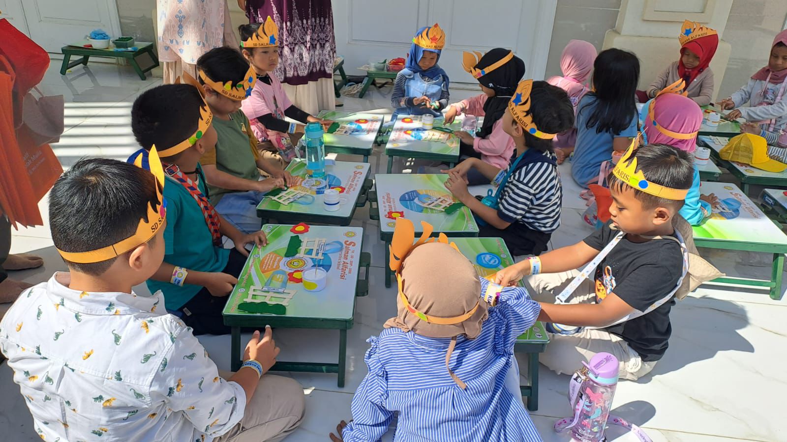 Siswa dan siswi baru SD Salman Alfarisi, saat mengikuti program trial class yang dilakukan pihak sekolah.