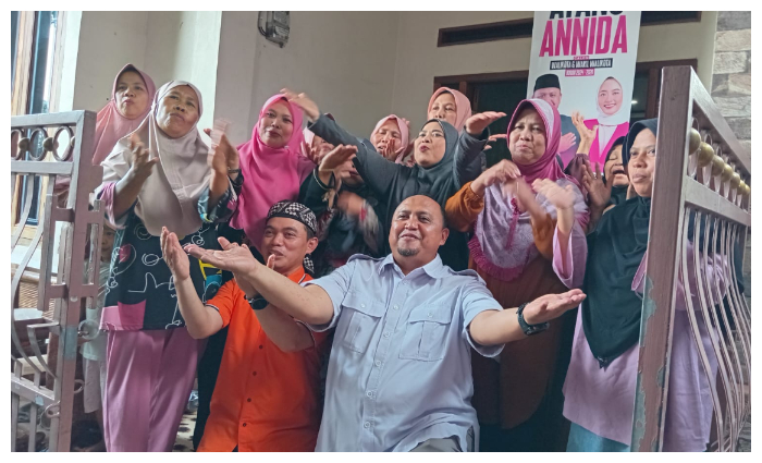Atang Trisnanto kembali melakukan silaturahmi dengan warga. Kali ini, Atang berkunjung ke Kampung Perapat RW 02, Kelurahan Cibadak, Kecamatan Tanah Sareal.