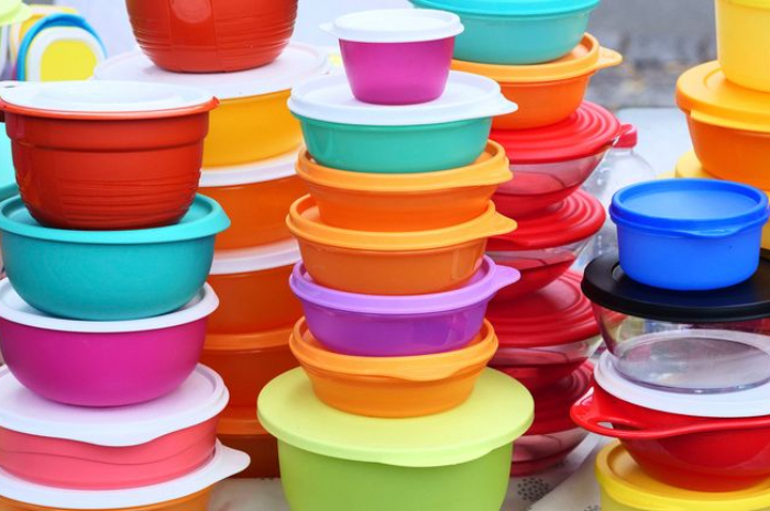 Ilustrasi Tupperware