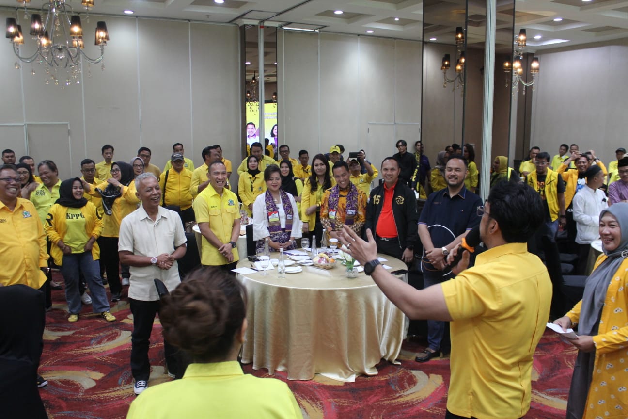 DPD Partai Golkar Kota Bogor melakukan silaturahmi dan konsolidasi untuk memperkuat dukungan pasangan Sendi Fardiansyah dan Melli Darsa.