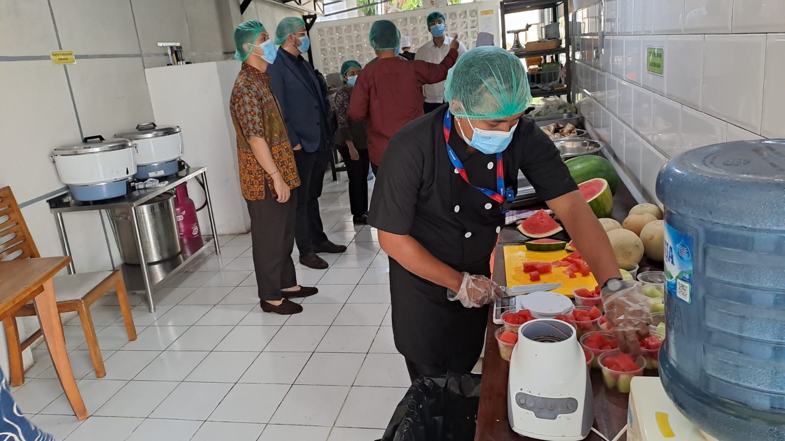 Sekolah Bosowa Bina Insani (BBI) Bogor jadi lokasi pilihan Tony Blair Institute untuk melakukan study banding program makanan bergizi gratis.