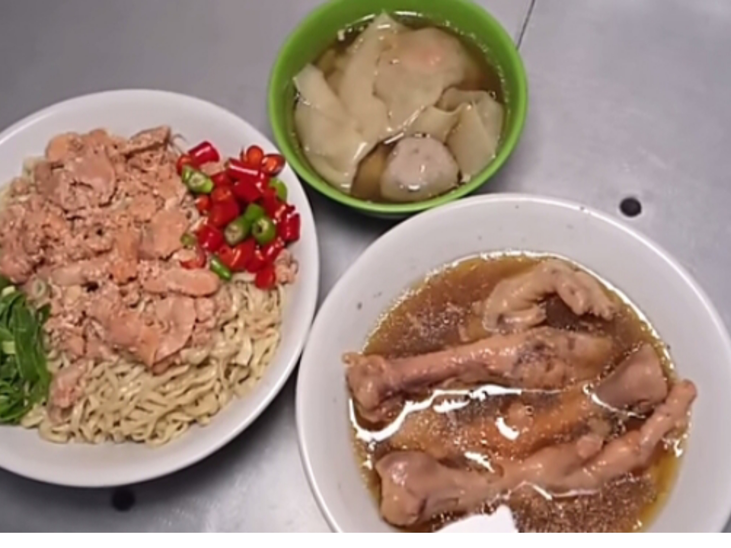 Bakmi Ayam Perdata 59 yang berada di Jalan Perdata Raya Nomor 3, Komplek Pengayoman, Sukasari, Kecamatan Tangerang, Kota Tangerang, Banten.