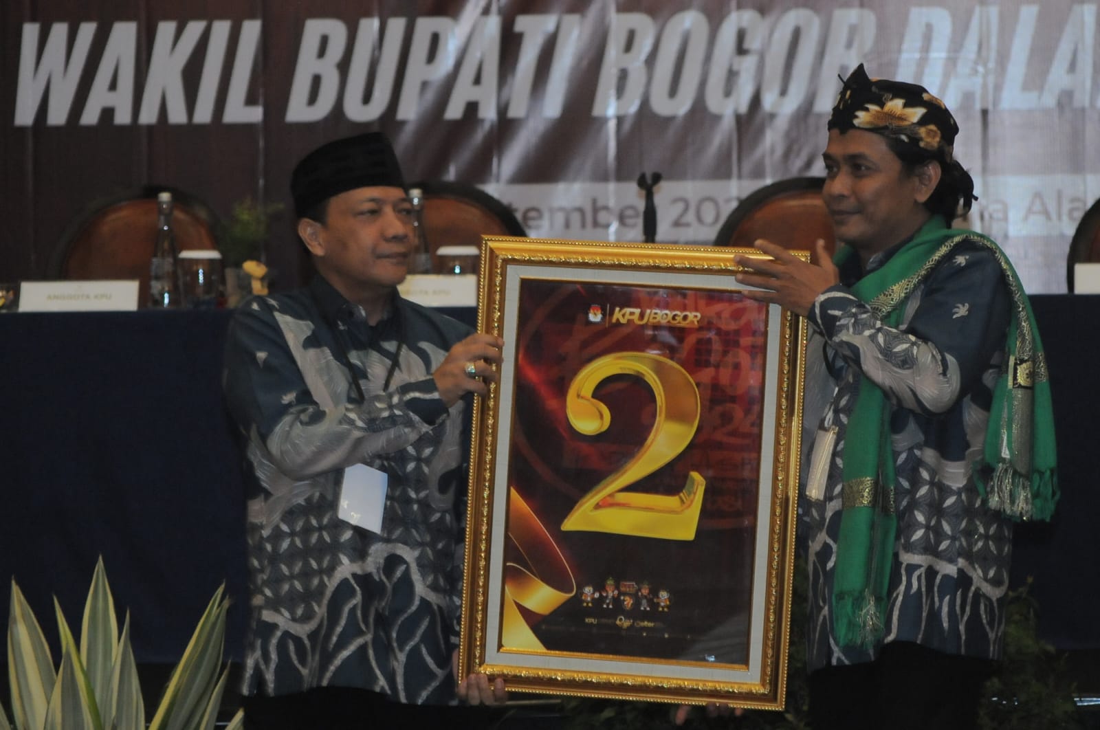 Pasangan Bayu Syahjohan dan Musyafaur Rahman Janjikan Sejahtera Warga Saat Kampanye Damai Pilkada Bogor