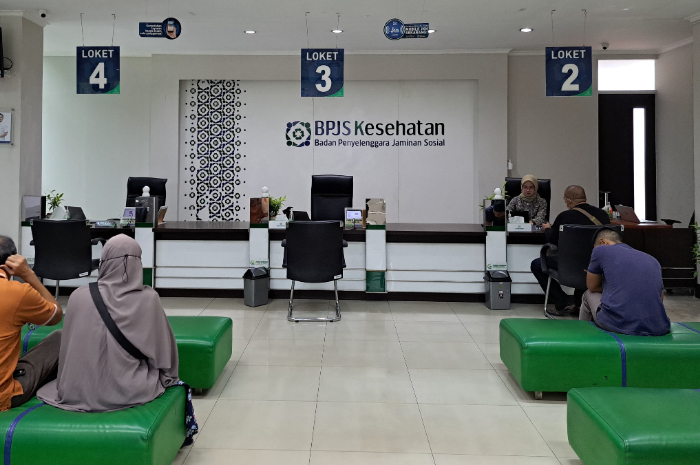Situasi pelayanan di BPJS Kesehatan Cabang Bogor.