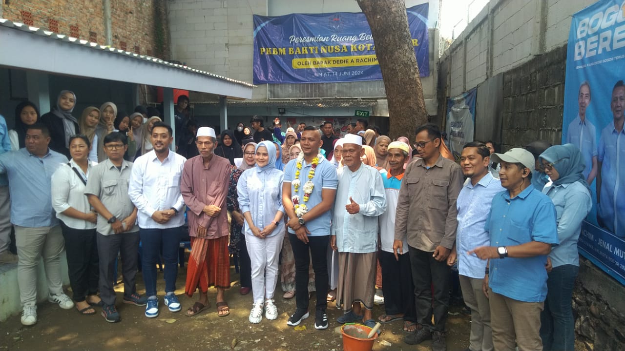 Letakan Batu Pertama Ruang Kelas Baru PKBM Bakti Nusa, Cawawalkot Bogor Jenal Mutaqin Ungkap Ini