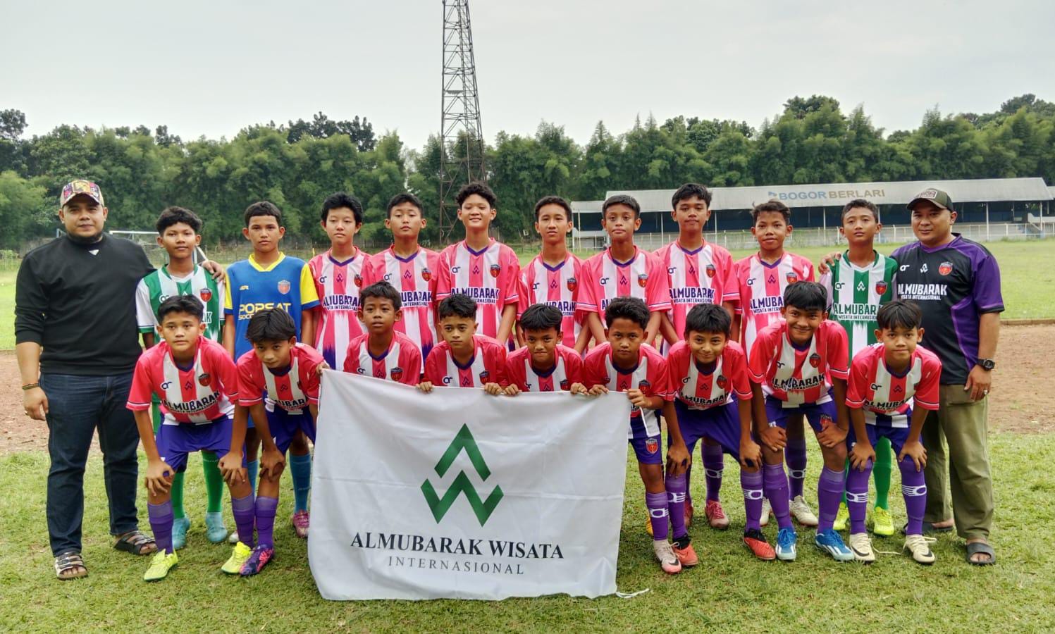 Porsat SS mendapatkan dukungan sponsor untuk arungi Piala Suratin U-13 Jawa Barat 2024.