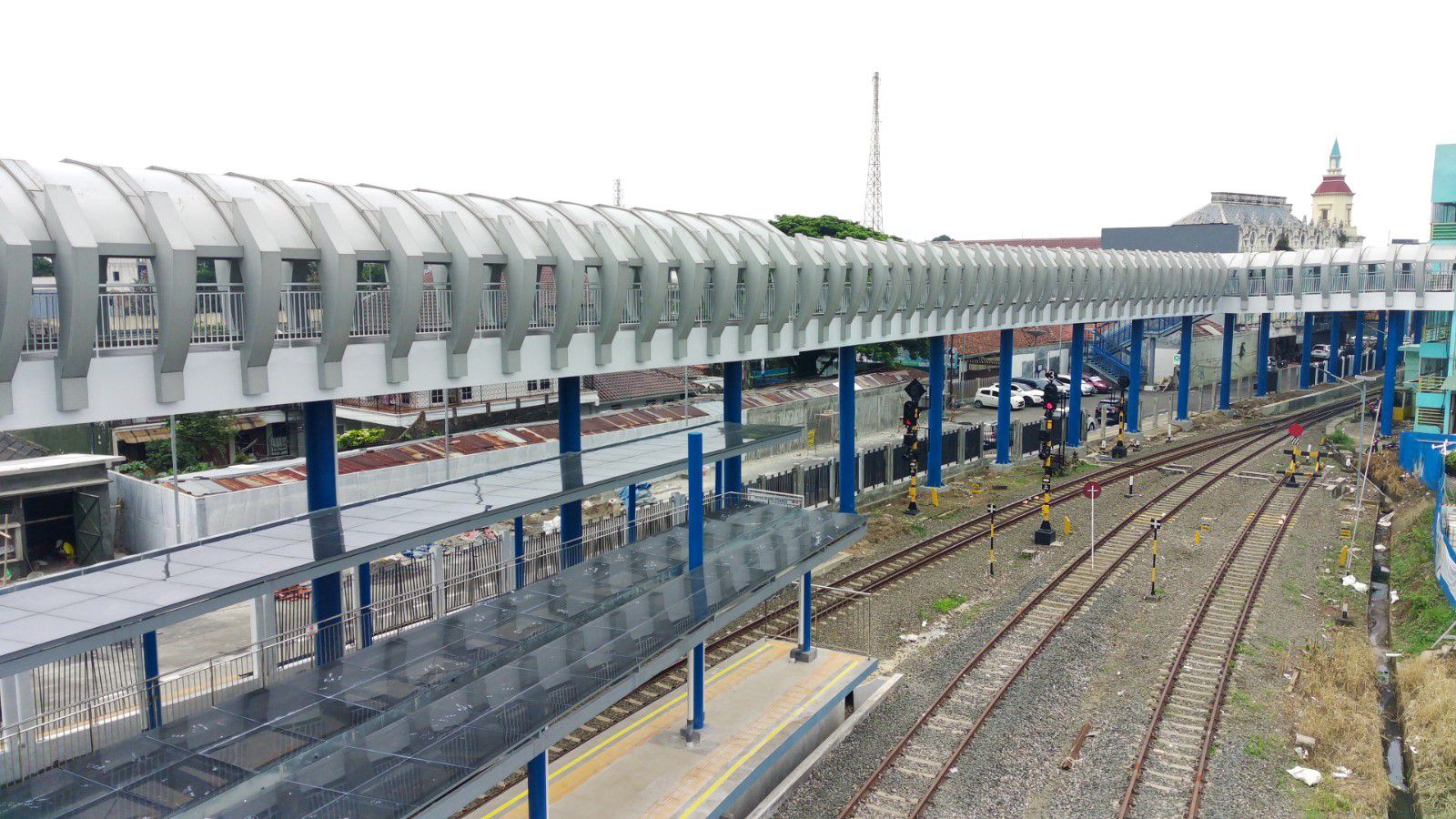 Skybridge Stasiun Bogor-Paledang hingga kini belum dioperasikan.