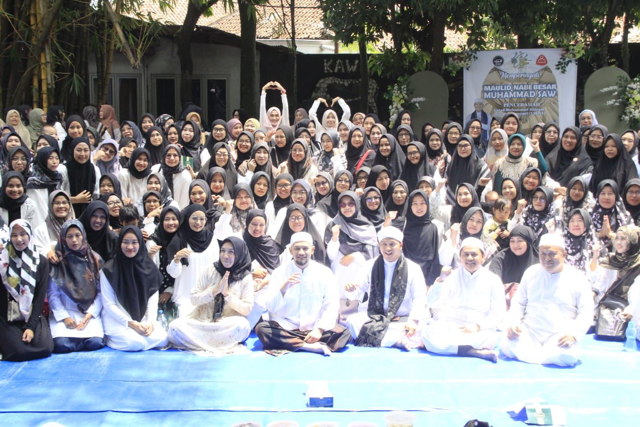 Gelar Maulid Nabi, Jadi Cara Wali Murid SD Insan Kamil Bogor Rekatkan Tali Silaturhami
