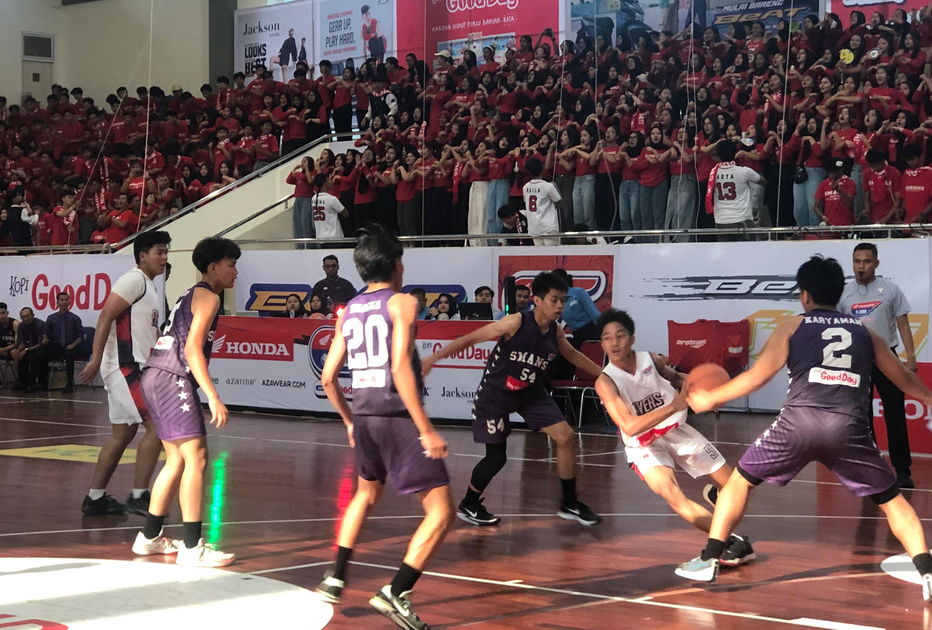 Perebutkan Tiket 8 Besar Honda DBL with Kopi Good Day 2024, SMAN 5 Unggul Tipis Atas SMAN 1 Kota Bogor