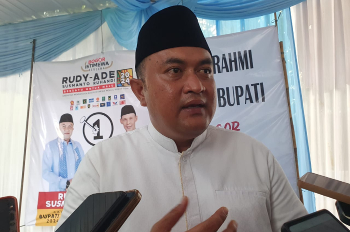 Calon Bupati Bogor, Rudy Susmanto saat dimintai keterangan.