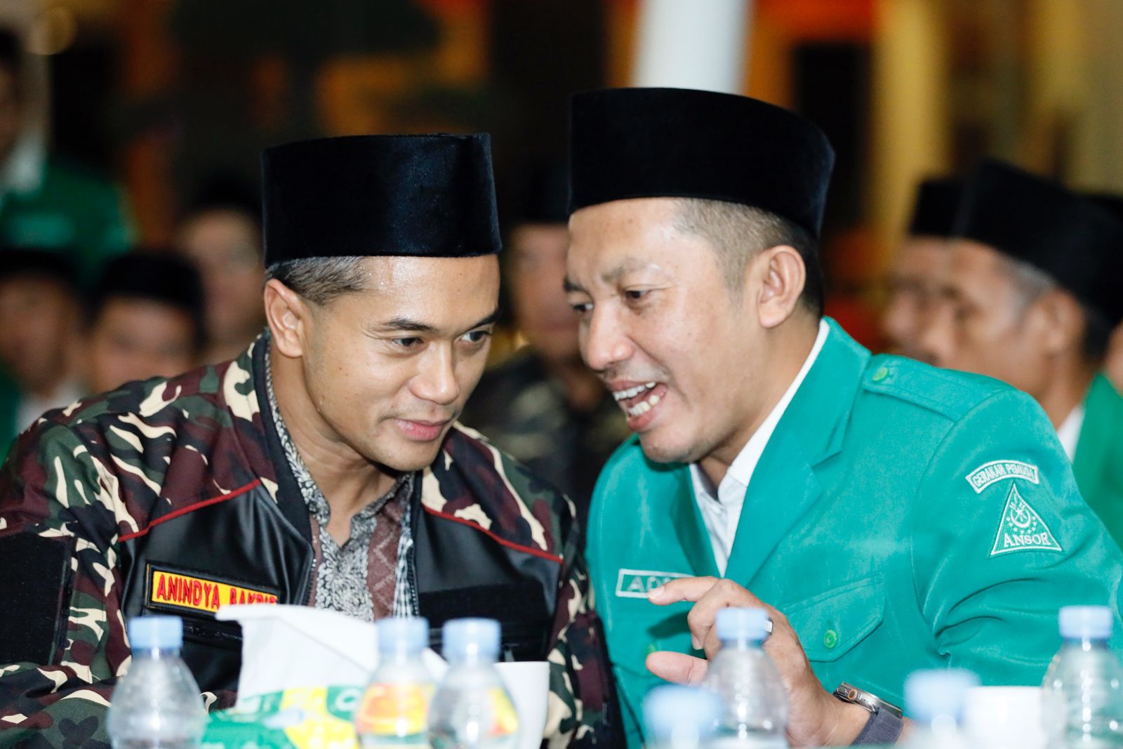 Ketua Umum Kadin Indonesia Anindya Bakrie dan Ketua Umum GP Ansor Addin Jauharudin.