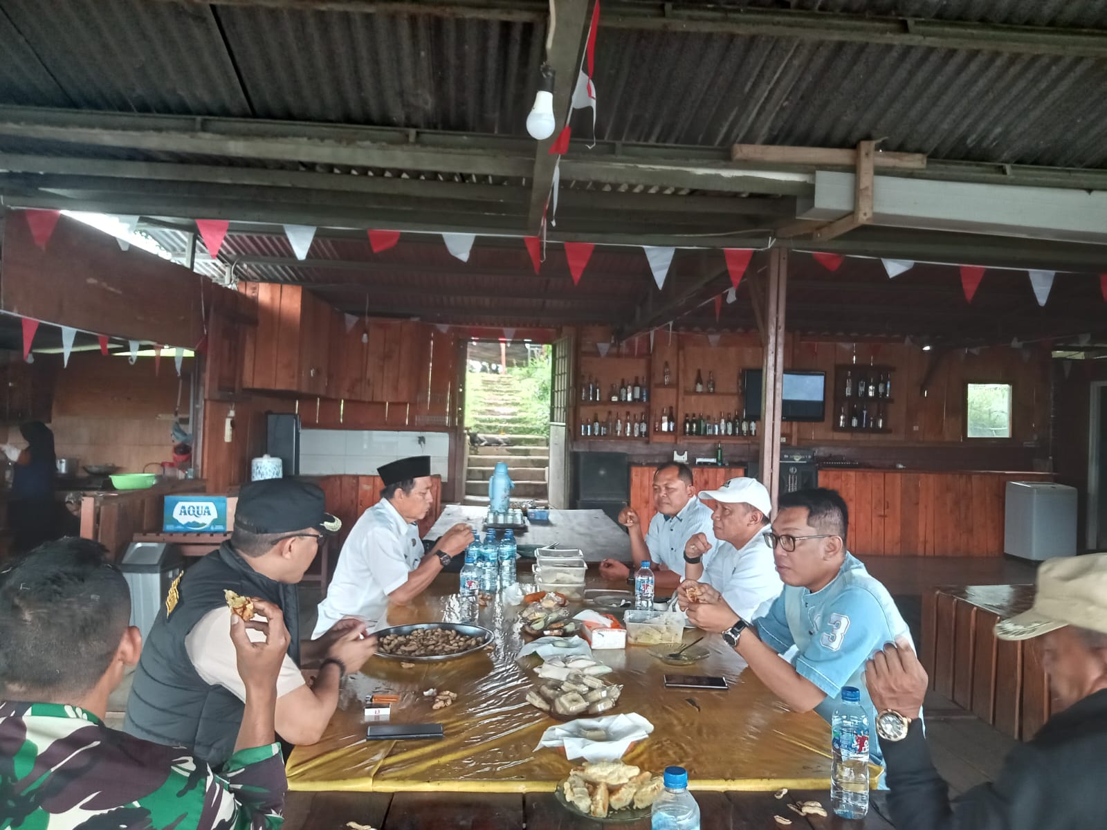 Asosiasi Pemerintah Desa Se-Indonesia (APDESI) Kabupaten Bogor tengah menggarap lahan di kawasan Puncak.