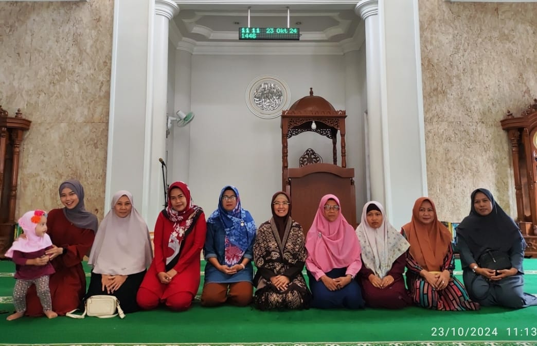 Founder Sahabat Harmoni Nina Marlina Edukasi Warga Situ Gede Kota Bogor Soal Parenting Gen Z