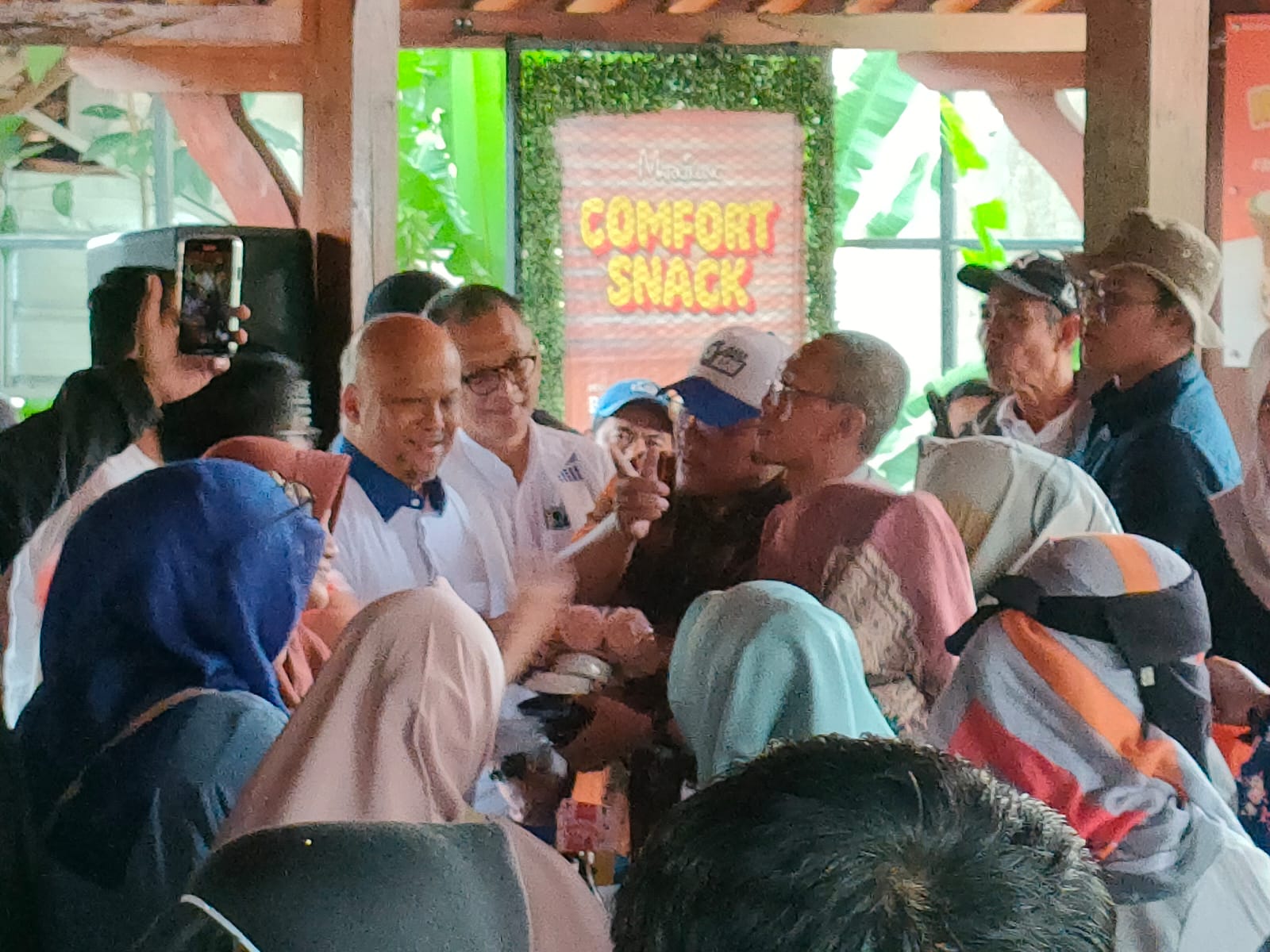 Safari politik Ilham Habibie di Kemang Kabupaten Bogor.